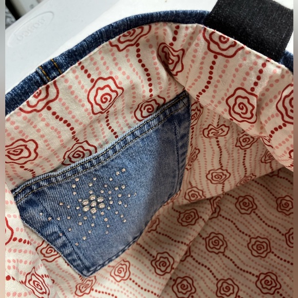 Handmade Upcycled Women’s Tote/Shoulder Bag, Denim, Chic Pup - Picture 4 of 4
